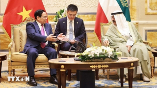 Nhất trí định hướng đưa quan hệ Việt Nam-Kuwait lên tầm chiến lược