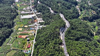 Đến lượt đèo Mimosa Đà Lạt sạt lở, cấm xe tổng tải trọng trên 15 tấn