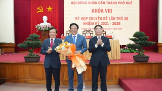 Nguyên Chủ tịch UBND tỉnh Khánh Hòa được bầu làm Chủ tịch UBND TP Huế