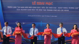 TP Hồ Chí Minh khai mạc triển lãm 50 năm đổi mới giáo dục
