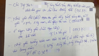 Nhói lòng với những cuộc gọi cầu cứu trong đêm lũ