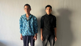 Hai đối tượng đập kính ô tô, trộm gần 200 triệu tiền lương của công nhân