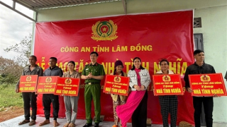 Hiệp hội Thể thao Công an nhân dân hỗ trợ xây dựng 14 nhà tạm, nhà dột nát tại Lâm Đồng