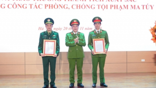 Khen thưởng các đơn vị khám phá 3 chuyên án ma túy lớn