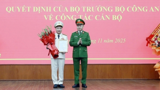Công bố quyết định điều động, bổ nhiệm Giám đốc Công an tỉnh Lạng Sơn