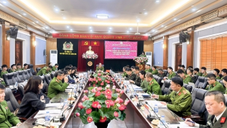 Xây dựng “lá chắn số” bảo vệ trẻ em trên môi trường mạng