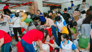 Triệu tấm lòng người dân TP Hồ Chí Minh hướng về đồng bào vùng lũ