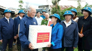 Tập trung mọi nguồn lực ổn định đời sống nhân dân sau lũ