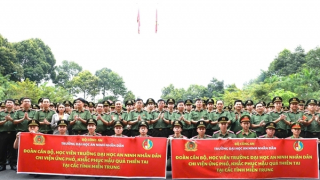 Hơn 100 cán bộ, giảng viên và học viên Trường Đại học ANND xuất quân hỗ trợ đồng bào vùng lũ miền Trung