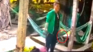 Xuất hiện clip đối tượng cầm hung khí "xin đểu" tại các quán cà phê bán xuyên đêm