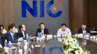 Việt Nam cần làm gì để phát triển nhanh các ngành công nghệ chiến lược?