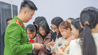 Công an TP Huế ngăn chặn nhiều vụ “bắt cóc online”