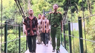 “Dòng họ Bhríu tự quản về ANTT” tiêu biểu ở xã Sông Kôn