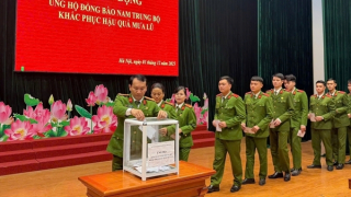 Trường Cao đẳng CSND I ủng hộ đồng bào Nam Trung Bộ bị thiệt hại do mưa lũ 653 triệu đồng