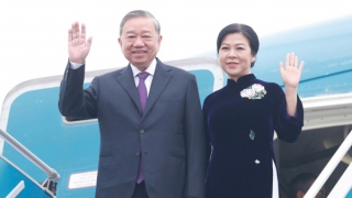 Tổng Bí thư Tô Lâm và Phu nhân lên đường thăm cấp Nhà nước tới Lào