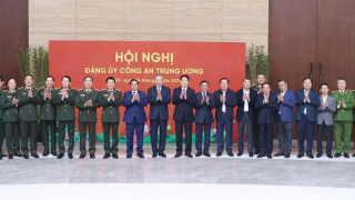 Tổng Bí thư: Gia tăng đóng góp của lực lượng Công an thực hiện các mục tiêu chiến lược của Đảng