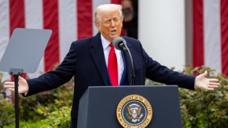 Bước ngoặt có hệ thống "America First"