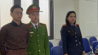 Bắt tạm giam "tổng tài" chỉ đạo đánh người tại quán cà phê