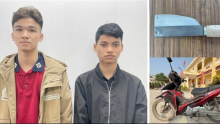 Thuê xe ôm rồi rút dao kề cổ cướp tài sản