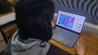 Săn tin nóng, nhận mã độc