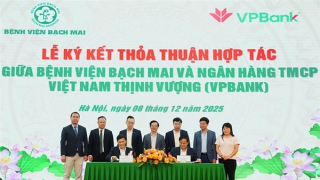 VPBank chung tay vì cộng đồng với khoản tài trợ 40 tỷ đồng cho Bệnh viện Bạch Mai