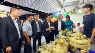 Khai mạc Hội chợ thương mại OCOP biên giới Việt Nam – Campuchia