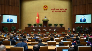 Quốc hội "chốt" tiếp tục sắp xếp tổ chức bộ máy bên trong, bảo đảm tinh, gọn, mạnh, hiệu năng, hiệu lực, hiệu quả
