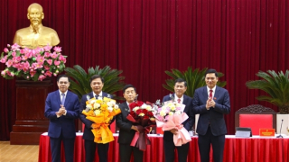 Giáo sư Thái Văn Thành được bầu làm Phó Chủ tịch UBND tỉnh Nghệ An