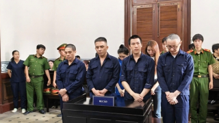 Nữ tiếp viên hàng không và “chồng hờ” cho nhân viên nữ bán dâm để tăng doanh thu