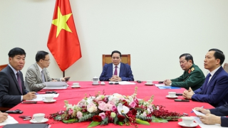 Thủ tướng Phạm Minh Chính điện đàm với Thủ tướng Malaysia