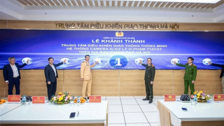 Công an TP Hà Nội chính thức vận hành Trung tâm điều khiển giao thông mới