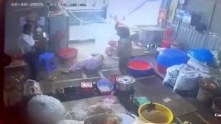 Mâu thuẫn gia đình, người đàn ông sát hại vợ "hờ" rồi tự sát