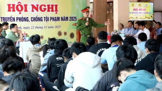 Hiệu quả từ mô hình “Học sinh, sinh viên tự quản về an ninh trật tự”