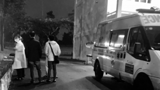 Nam sinh viên năm 3 tử vong dưới sảnh khu đại học