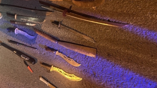 Vĩnh Long: Ngăn chặn 20 đối tượng mang hung khí giải quyết mâu thuẫn