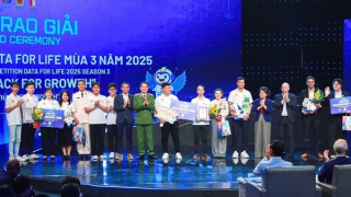 Chung kết Cuộc thi Data for Life – Hack for Growth mùa 3 năm 2025