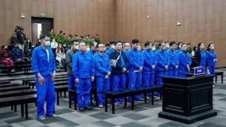 Xét xử nhiều thẩm phán, kiểm sát viên và nhân viên tư pháp trong chuỗi 20 vụ “chạy án”