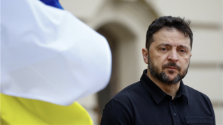 Tổng thống Zelensky: Ukraine từ bỏ tham vọng gia nhập NATO