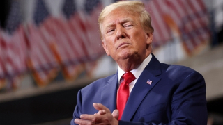 Tổng thống Trump: Hòa bình cho Ukraine đang rất gần!