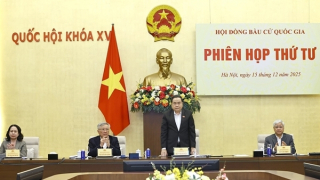 Chủ tịch Quốc hội Trần Thanh Mẫn chủ trì Phiên họp thứ tư Hội đồng Bầu cử quốc gia