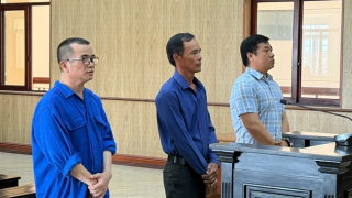 Cựu nhân viên ngân hàng lĩnh hơn 12 năm tù vì rút tiền máy POS trái quy định