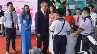 TP Hồ Chí Minh tập trung giải quyết những vướng mắc để tăng tốc phát triển