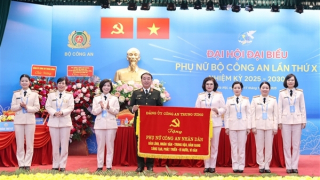 Phụ nữ CAND: Giữ lửa hậu phương, vững vàng tuyến đầu