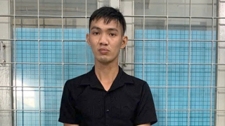 Lừa cho bé gái mượn xe máy rồi dùng vũ lực để hiếp dâm