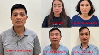 Truy tố hai cựu Cục trưởng Cục An toàn thực phẩm trong vụ án đưa và nhận hối lộ hơn 107 tỷ đồng