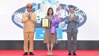 Trao giải và vinh danh các tập thể, cá nhân xuất sắc 2 cuộc thi của lực lượng CSGT