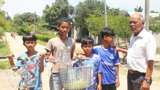 Lặng lẽ vun đắp con chữ vùng đồng bào dân tộc