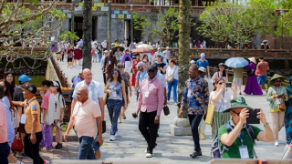 Liên tiếp chịu ảnh hưởng bão lũ, du lịch Huế vẫn tăng trưởng mạnh mẽ