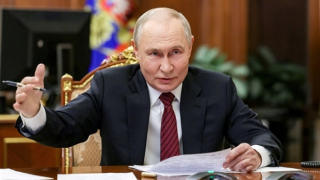 Thông điệp qua họp báo  của Tổng thống Nga Vladimir Putin