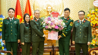 Báo CAND chúc mừng Báo QĐND